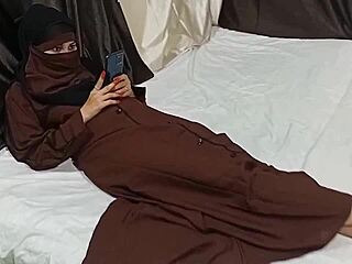 I’m Obsessed With Hot Muslim Didi’s Hijab Anal and Oral Session.