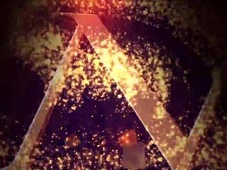 Brunette babe Dolly Dagger hits hot orgasm with wild toy play