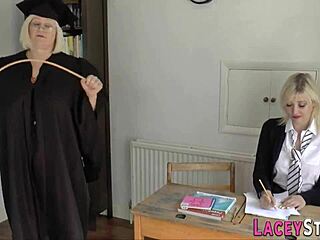 The headmistress of a school is getting les from a mature woman