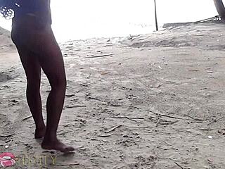 Found amateur ebony woman for homemade scene