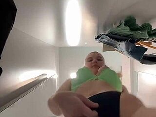 Wild Masturbation in Changing Room!