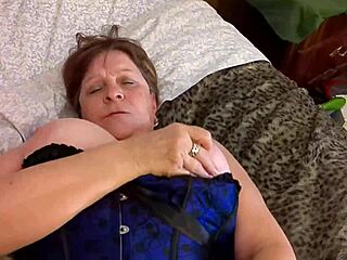 Granny Carmen's Intense Vibrator Orgasm on 02062022 with Milf Action