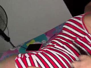 Ma�anero turns wild with my hermanastra in steamy close-up action