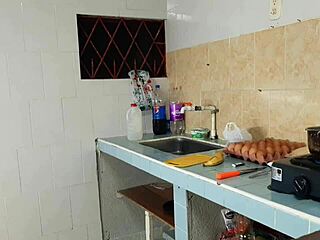 Big Ass Fucked In Kitchen By Inexperienced Young Man