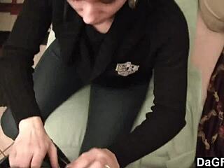 Dagfs sucks dick while wife is away, licking balls and swallowing cum