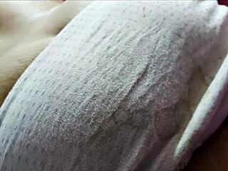 Mature Desi Indian Housewife Gets Her Big Ass Massaged By Sales Boy In Homemade Fucking