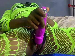 Ebony Pornstar Vera Squirts on Big Cock and Toy