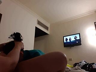 Lesbian Girls Fuck Girlfriends Mouth In Hotel Room