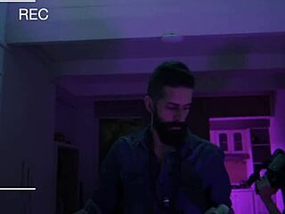 Yaira teases in final solo masturbation session