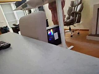 The girl is fucking with a colleague during the video call