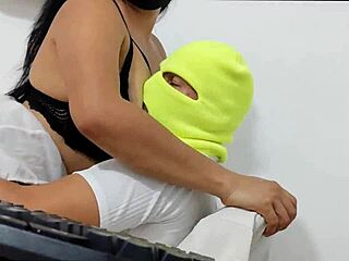 Sex-addicted neighbor makes me cum inside her - shes crazy in bed