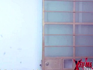 Peliroja Se Folla A Su Cirujano Plastico Con Enorme Polla