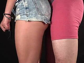 She Likes Being Tied Up In Homemade Video