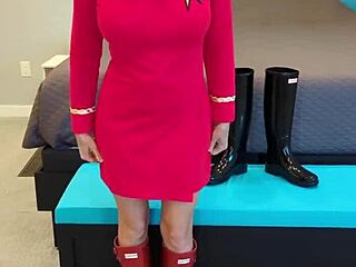 Boldly Going with Petite Redhead Milf in Fetish Boots
