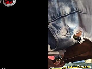 Look at that juicy blonde ass!