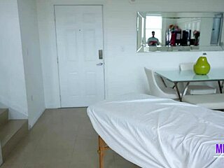 Why does Victoria Liu’s bikini massage feel so wild with huge tits?