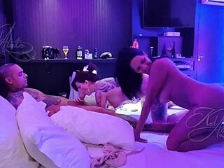 Couple Swap With Friends In Motel All Night