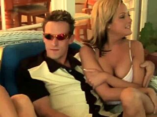 Slut babes in groupsex with huge natural boobs!