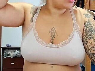 When I get aroused, my headlights just turn on.