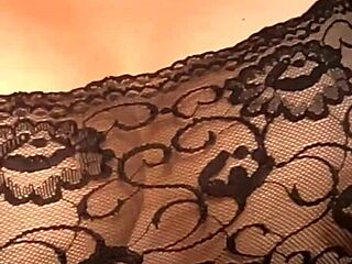 Milf Culona Latina Shakes Ass In Homemade Scene