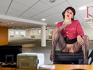 Naked Secretary Seduces Boss, Shows Pussy And Masturbates