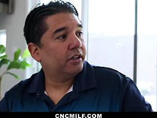 Hot milf offers her body to the lucky guy at every opportunity - cncmilf