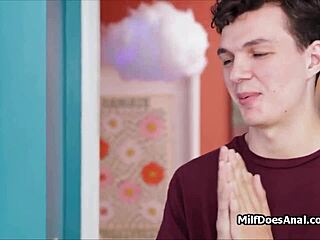 i find cougar's buttplug and fuck her