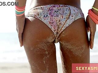 Beach hottie in bikini binaural