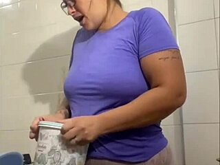 Desire To Flash Ass Today