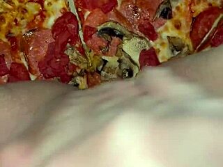Kinky Amateur Teases With Pizza Masturbation