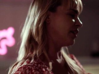 Come Lets Do Some Tribbing Girl - Dana Dearmond Nia Nacci