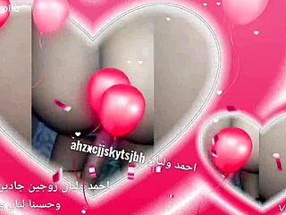 look at that arab wife's big ass, so sexy and milf-like.