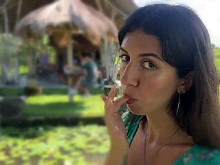 i'm walkin in public wit cum on my face eatin pasta carbonara in a cafe