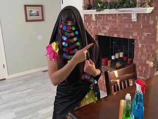 أميرة علي تتشرمط عشان الفلوس amira ali maid