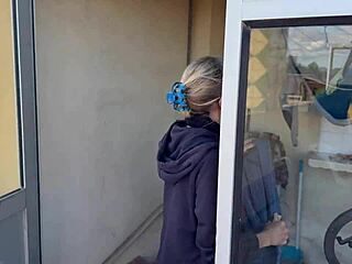 accidental homemade sex with the neighbour - cum in my mouth - blowjob in the laundry room