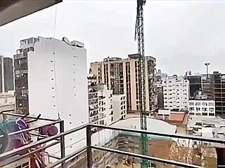 trailer fiesta anal con mi amiga y su novio del culo a la boca de otra chica intercambio de semen entre amigas