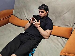 Milf Greluda Safada Trai Corno No Pau Grande