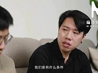 嘿这家庭modelmedia秘密啥？亚洲熟女后入骑乘群P