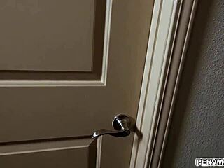 Cock Hungry Milf Jasmin Jae Craves Intense Hardcore With Young Guys