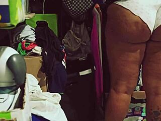 Oh man, check out this BBW gordita mexicana doing some cleaning in the room with her curvy Mexican Latina vibes.