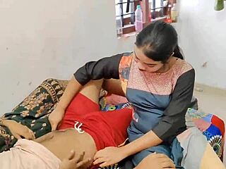 2025最佳三人行！继兄叫Komal和闺蜜Neha吸鸡巴猛操