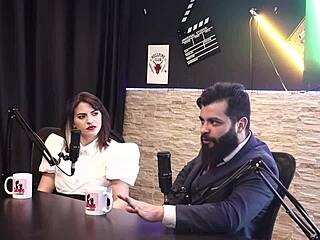 eles criaram uma produtora e sofreram muito no mercado j� tomaram golpe e ela estava gr�vida quando entrou no mundo porn� - lady snow e lord kenobi sheer red