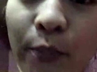 indonesian girl baths live on webcam