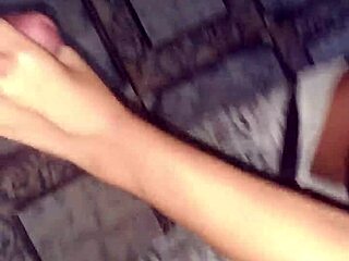 Amateur Latina wife flashes brunette slut body to delivery boy in homemade close-up