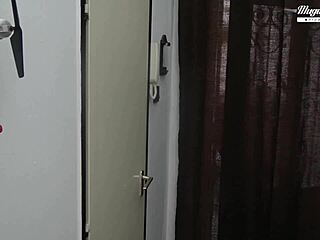 金发纹身眼镜妹Sunny Herrera制服业余第二部