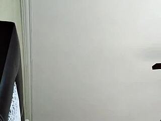 i fuck my lover so good in that hidden motel room cam