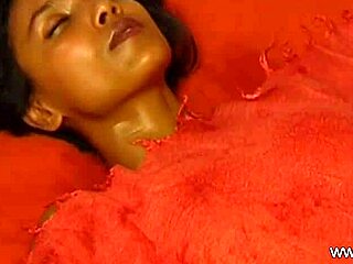 Pussy Fingering via Sexy Erotic Massage for Relaxation and Pleasure