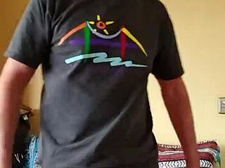 hey, why was pervy papifachero slapping his boner around until he lost control and spewed seed?