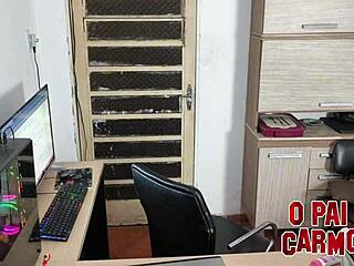 Dialogic-Provocative Why not pound that brazilian ass raw with double domination?