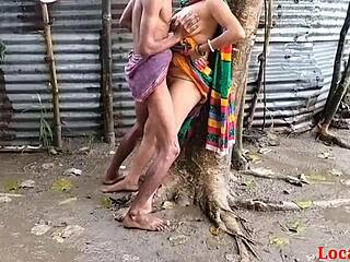 Ebony Bride Enjoys Outdoor Anal Doggystyle Wedding Sex Bang